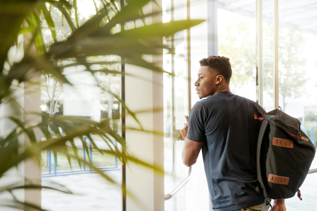 marketing for student apartments