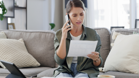 How-Two-Way-Texting-Reduces-Call-Volume-for-Onsite-Teams